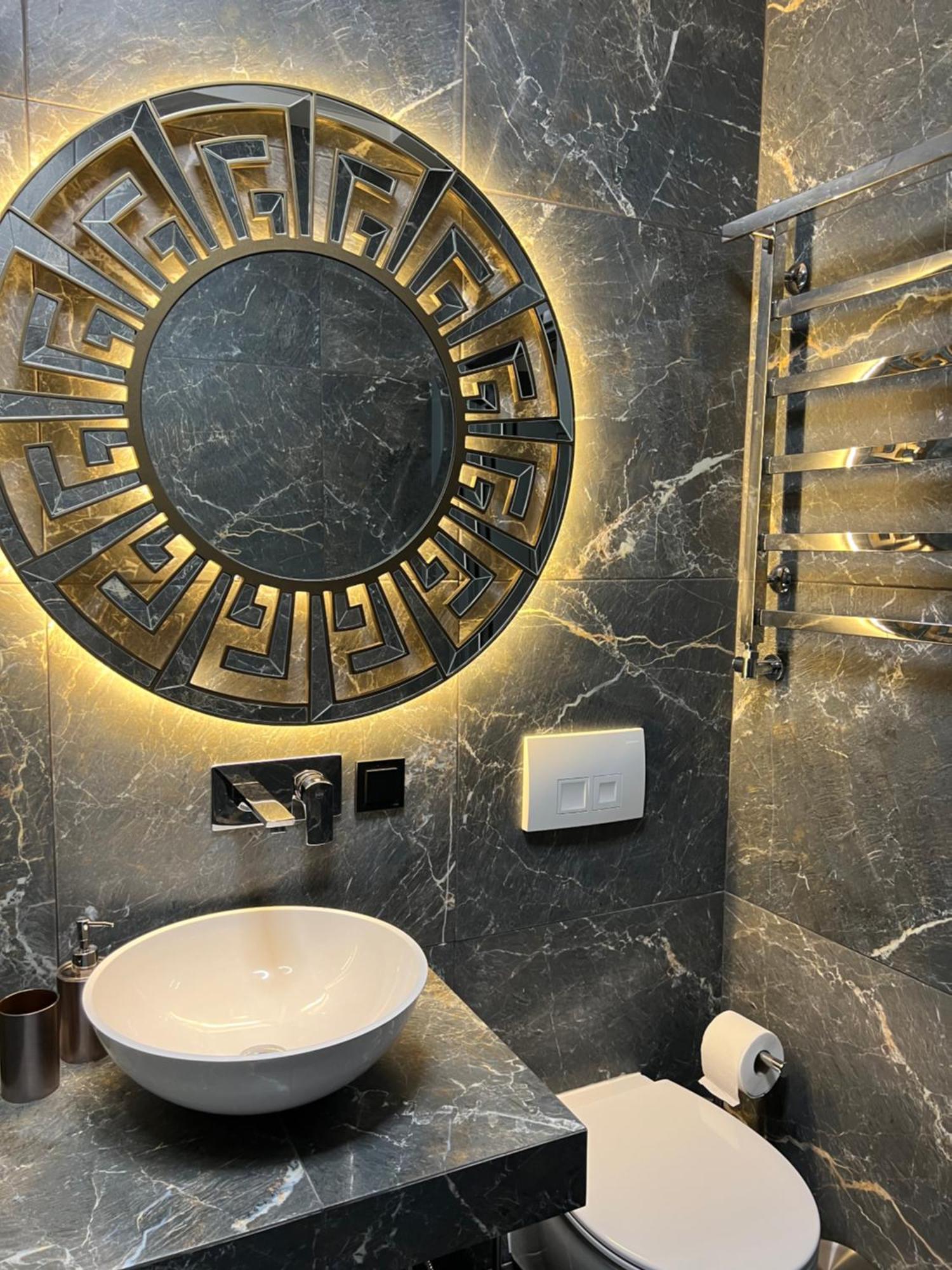 Apartments Lux In City Center Lviv Ngoại thất bức ảnh