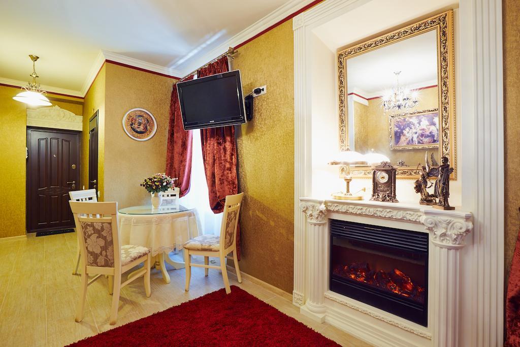 Apartments Lux In City Center Lviv Phòng bức ảnh