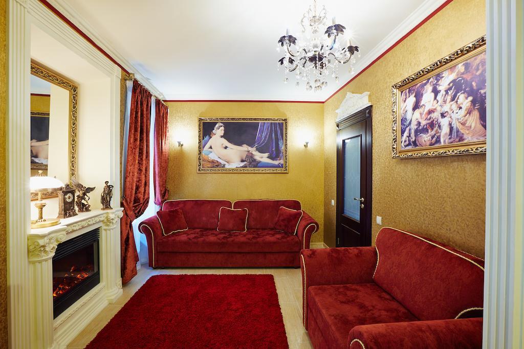Apartments Lux In City Center Lviv Phòng bức ảnh